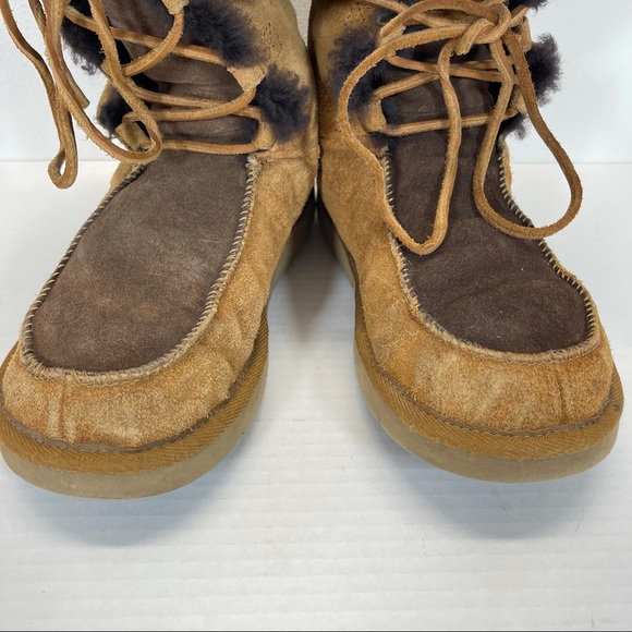 UGG Leather Tall Boots Lace Up Colorblock Brown Tan Sz 7 - Picture 10 of 15